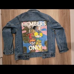 Vintage nickelodeon jacket